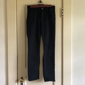 Imogene and Willie black slim jeans